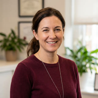 Laura Bennett, vermeld als Hoofd Platformstandaarden bij Dauw Vermobeek, op een profielfoto